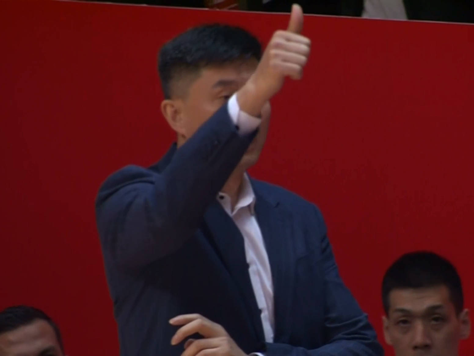 好博体育-包含确认加盟！广东队正式迎来男篮顶级锋线，保送杜锋“躺”进决赛？的词条